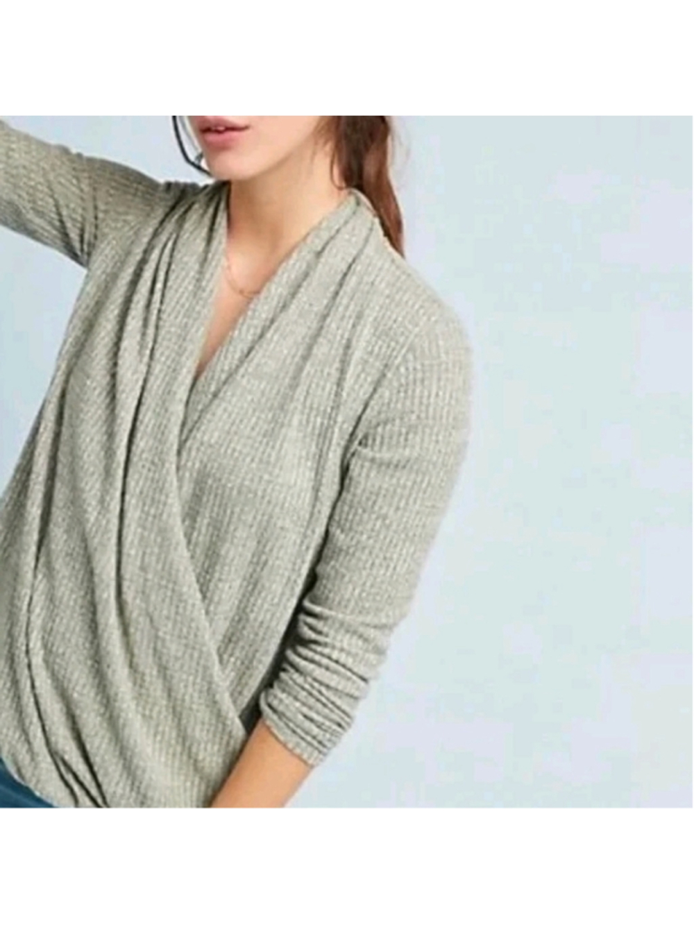 ANTHROPOLOGIE AKEMI + KIN Blouse Womens M Gray Woodruff Twist Draped Sweater